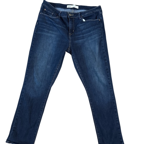 Signature by Levi Strauss Blue Straight Leg Jeans - Picture 1 of 5
